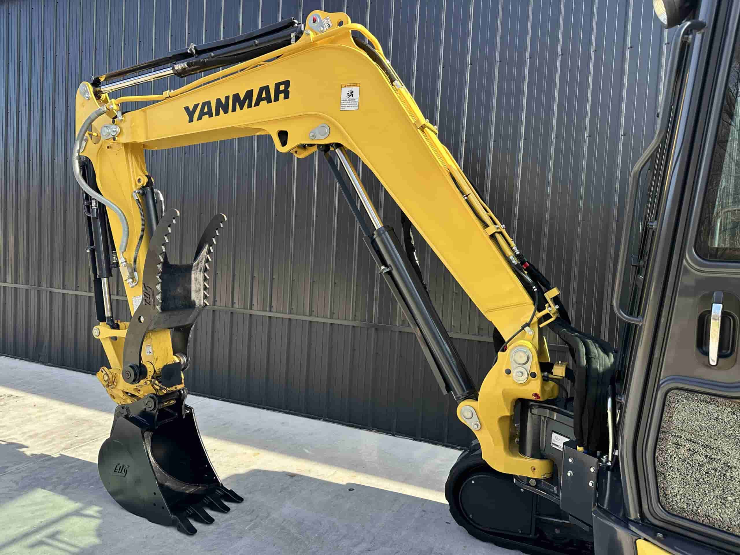 2020 YANMAR VIO50-6A
